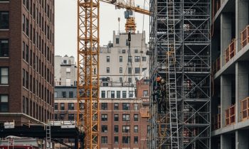 Navigating NY Labor Law 240(1) for Injured Bronx Workers